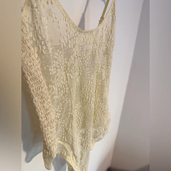 Ready to Go Lace Bodysuit NWOT banana cream - Picture 4 of 6